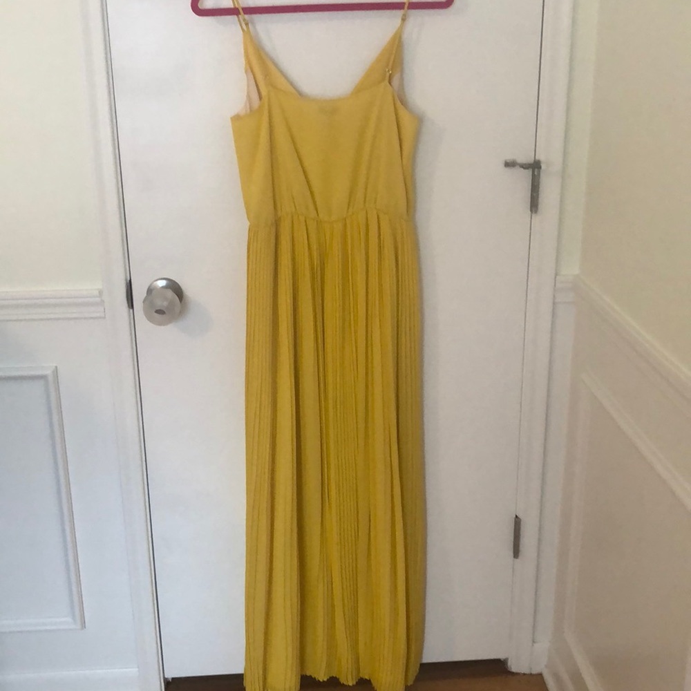 Joie Ives Maxie Dress in yellow - Picture 7 of 7